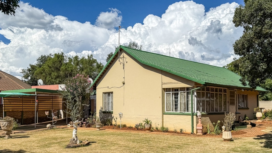 3 Bedroom Property for Sale in Stilfontein Ext 1 North West